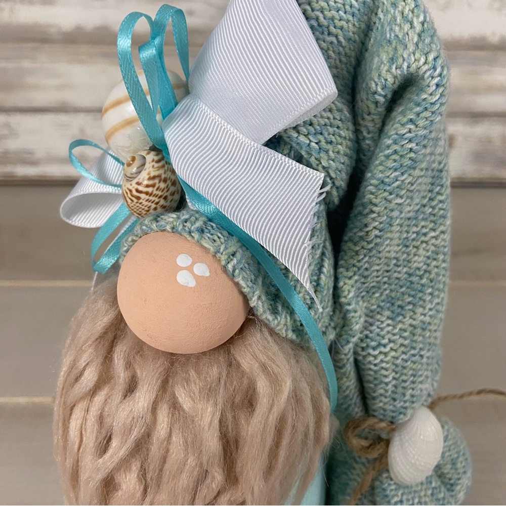 Gnome Beach Theme Aqua Flannel Sea Shells Coastal Home Decor Faux Fur Bows - Picture 3 of 11